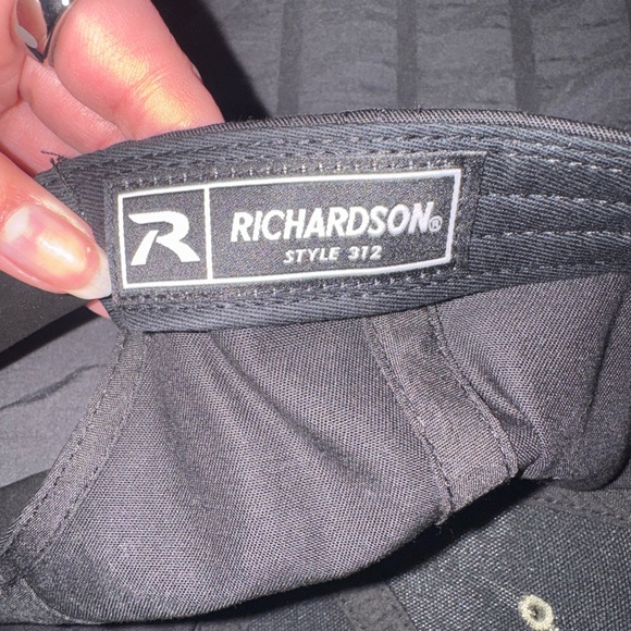 Amazon Hat - Picture 3 of 3